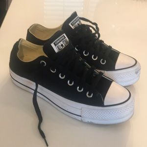 Converse Size 8